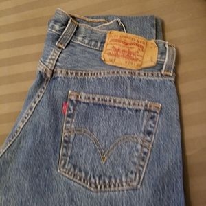 Levi's 501 button fly